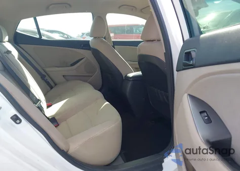 2015 Kia Optima Lx z USA, uszkodzony, nr VIN KNAGM4A79F5646765